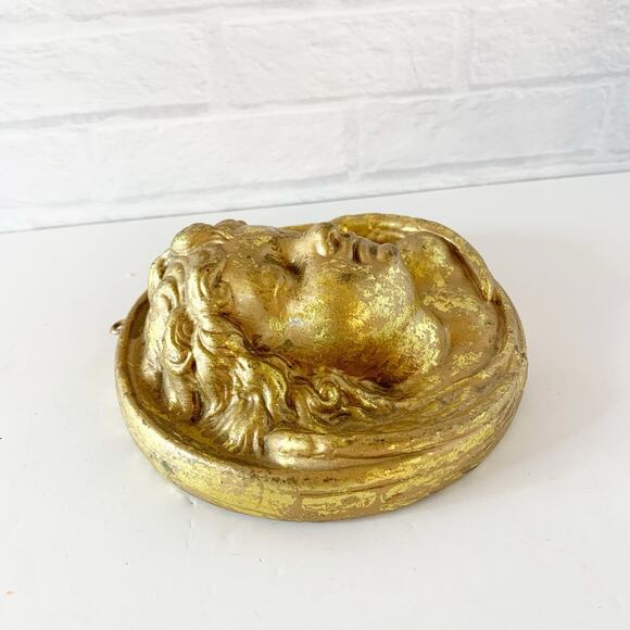Vintage Gilded Gold Angel Ornament 5" Circle 3D Relief Christmas Blow Mold - Picture 3 of 5